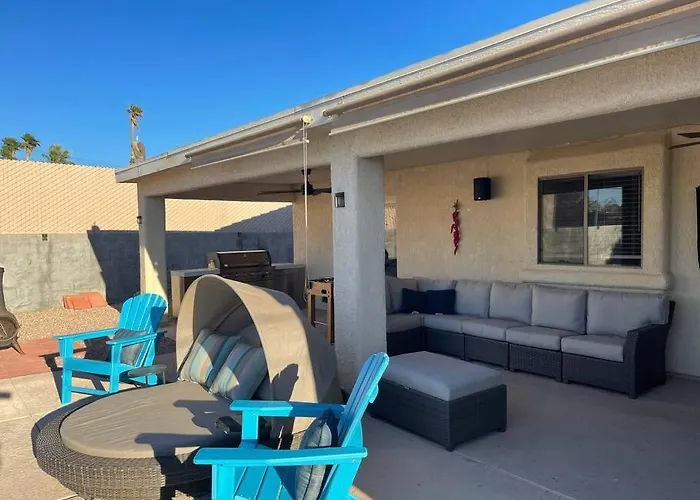 Havasu House 4 Bedroom & 3 Ba W/pool & Hot Tub Hotel 4*