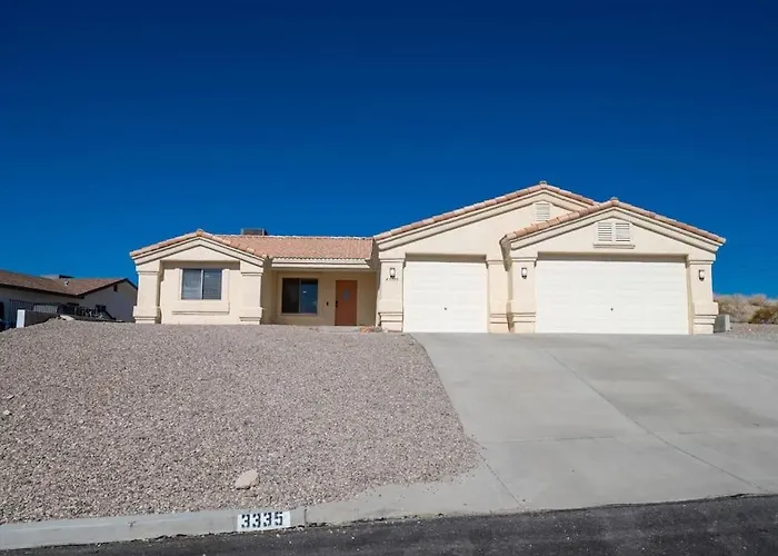 Havasu House 4 Bedroom & 3 Ba W/pool & Hot Tub 4* Lake Havasu City