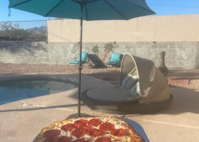 Hotel Havasu House 4 Bedroom & 3 Ba W/pool & Hot Tub